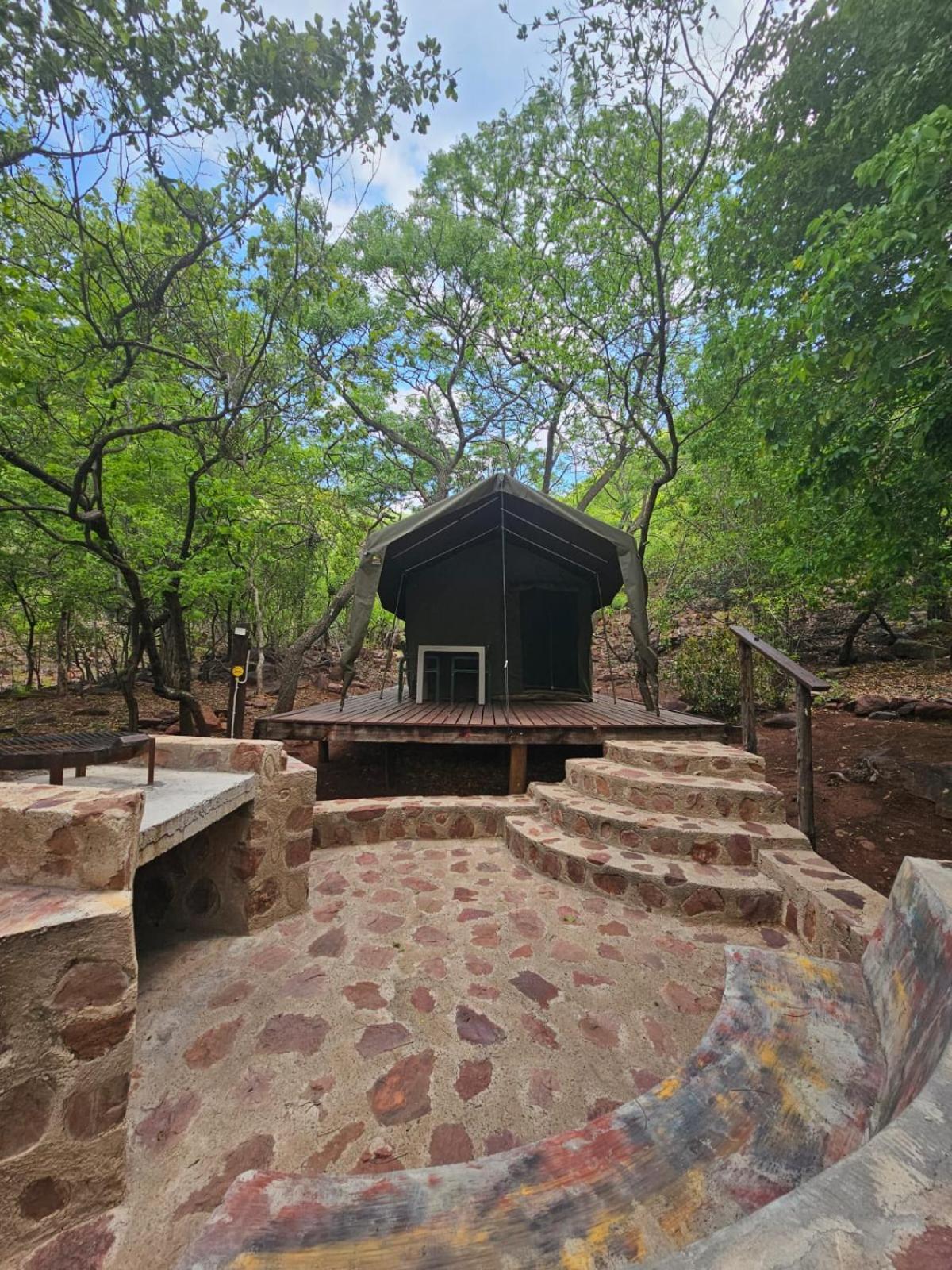 Waterfall Safari Lodge Winterkamp Exterior foto
